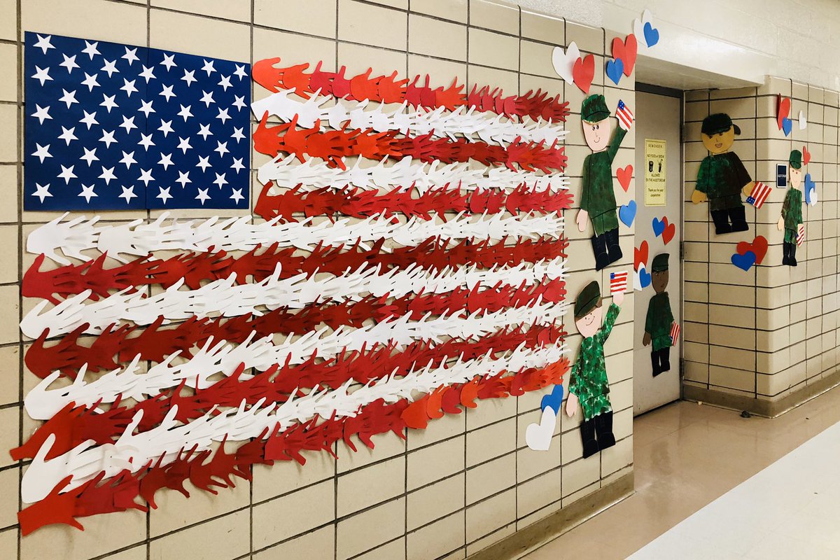 ArtWithMsBell's tweet photo. Home of the free, because of the brave.  Happy Veterans Day!  

#starkstars #spsheart https://t.co/D9eAjy8m5N