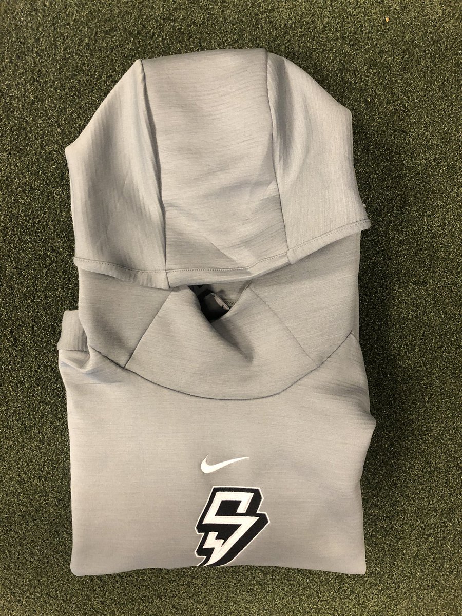 EAMaddenNFL's tweet image. Follow, RT, &amp;amp; Comment for a chance to win this @saquon swag! 

Rules 👉 x.ea.com/61256 #easweepstakes