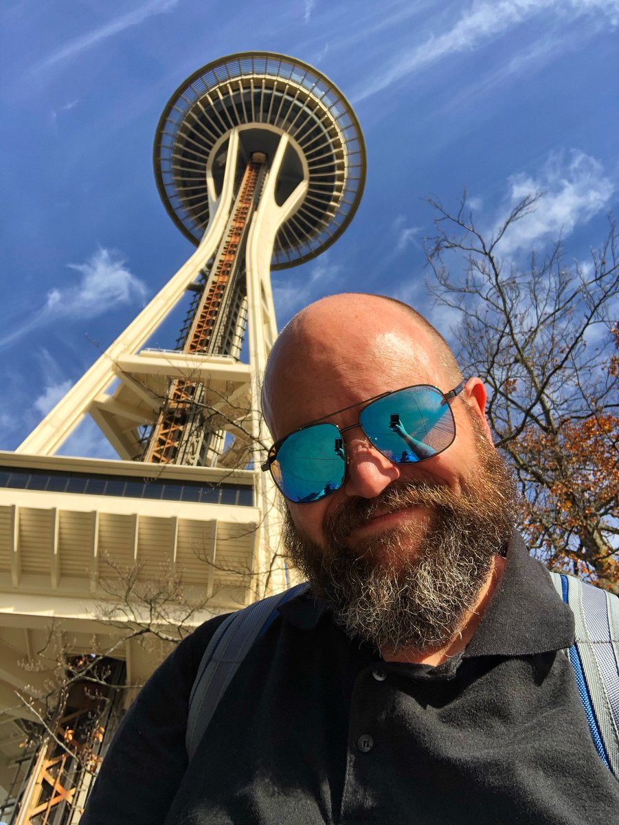 SQLFitness's tweet image. #sqlsummit ends for me with a selfie of the #spaceneedle, can’t wait till next year!