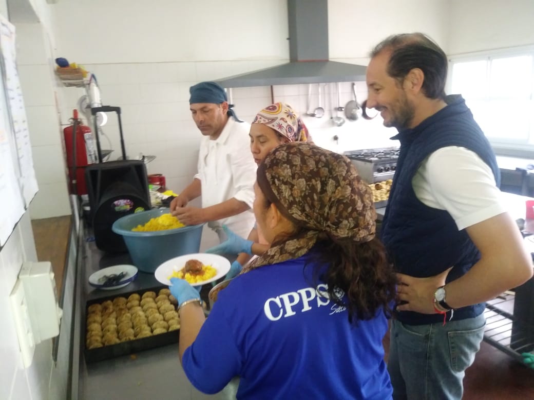 #EscuelasPAS sábados y domingo brindando alimentación saludable en la Provincia <a href="/UrtubeyJM/">Juan Manuel Urtubey</a> <a href="/fguillesaavedra/">GUILLERMO SAAVEDRA</a> <a href="/patriciapinasco/">Patricia Pinasco</a> <a href="/aniberruezo/">analia berruezo</a> <a href="/artydance23/">Gilda Rodríguez</a>
