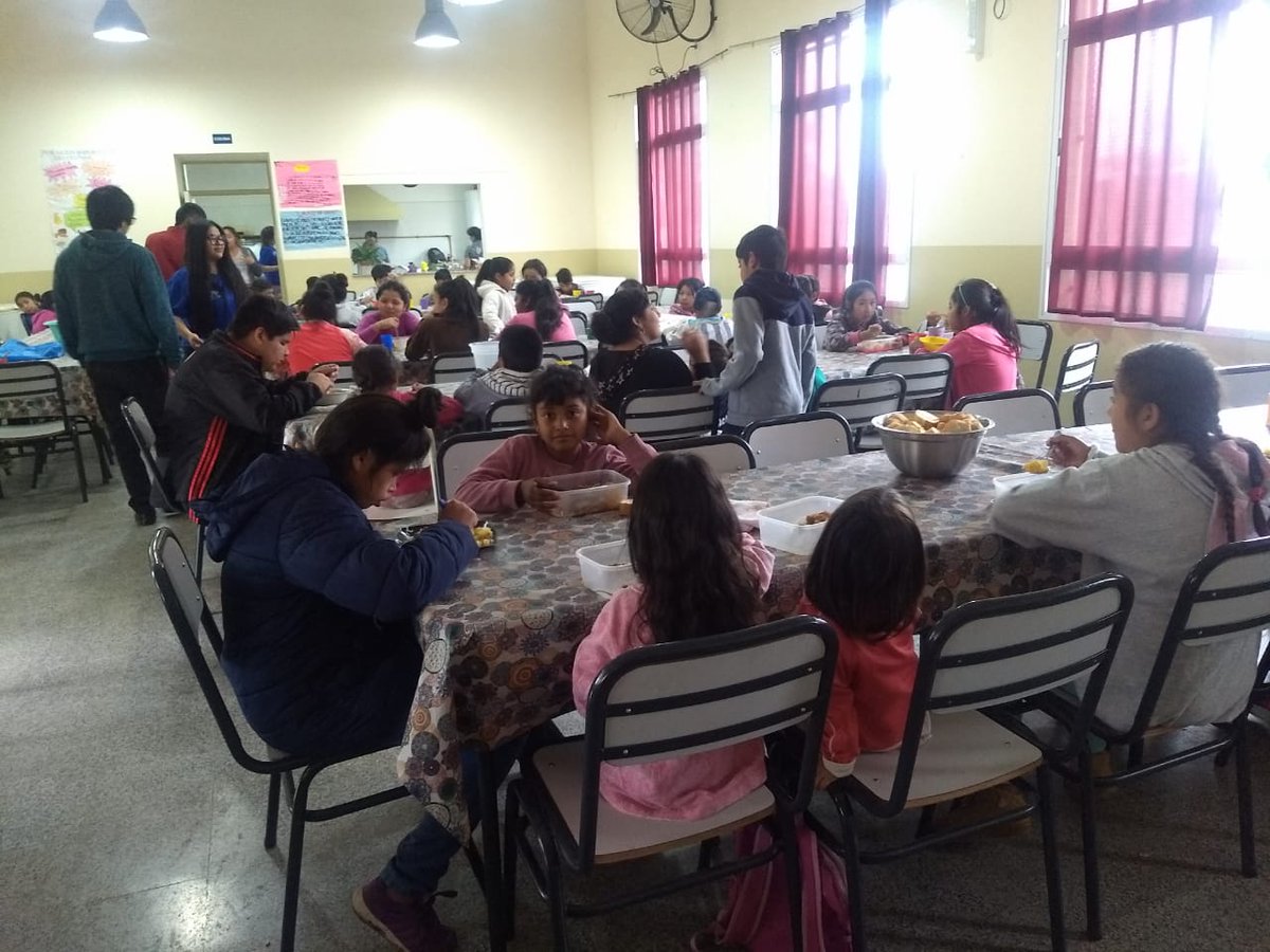 #EscuelasPAS te esperamos sábados y domingos en Esc. C.Colon <a href="/fguillesaavedra/">GUILLERMO SAAVEDRA</a>  <a href="/FerSiarezEa/">Fernanda Siarez EA</a>  <a href="/artydance23/">Gilda Rodríguez</a>  <a href="/juancarlosvilc/">Juan Carlos Vilca.</a> <a href="/patriciapinasco/">Patricia Pinasco</a>  <a href="/UrtubeyJM/">Juan Manuel Urtubey</a> <a href="/ArzadunCanabide/">Jorgelina</a> <a href="/TatIanaaaDiaz/">Tatiana A. Diaz</a>  <a href="/JesyMMartinez20/">Jesica</a>