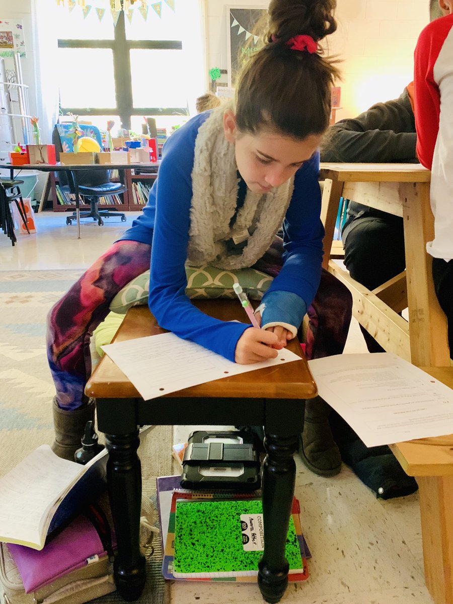 jengates395's tweet photo. Not the most exciting Friday photos, but I’m super proud of my class for working diligently through the prewriting/organizing stage of a formal writing prompt today.📝

(Maybe it helps that they were sharing what they are grateful for, and ideas were thoughtful &amp; heartfelt.❤️) https://t.co/mryp7VYwBV