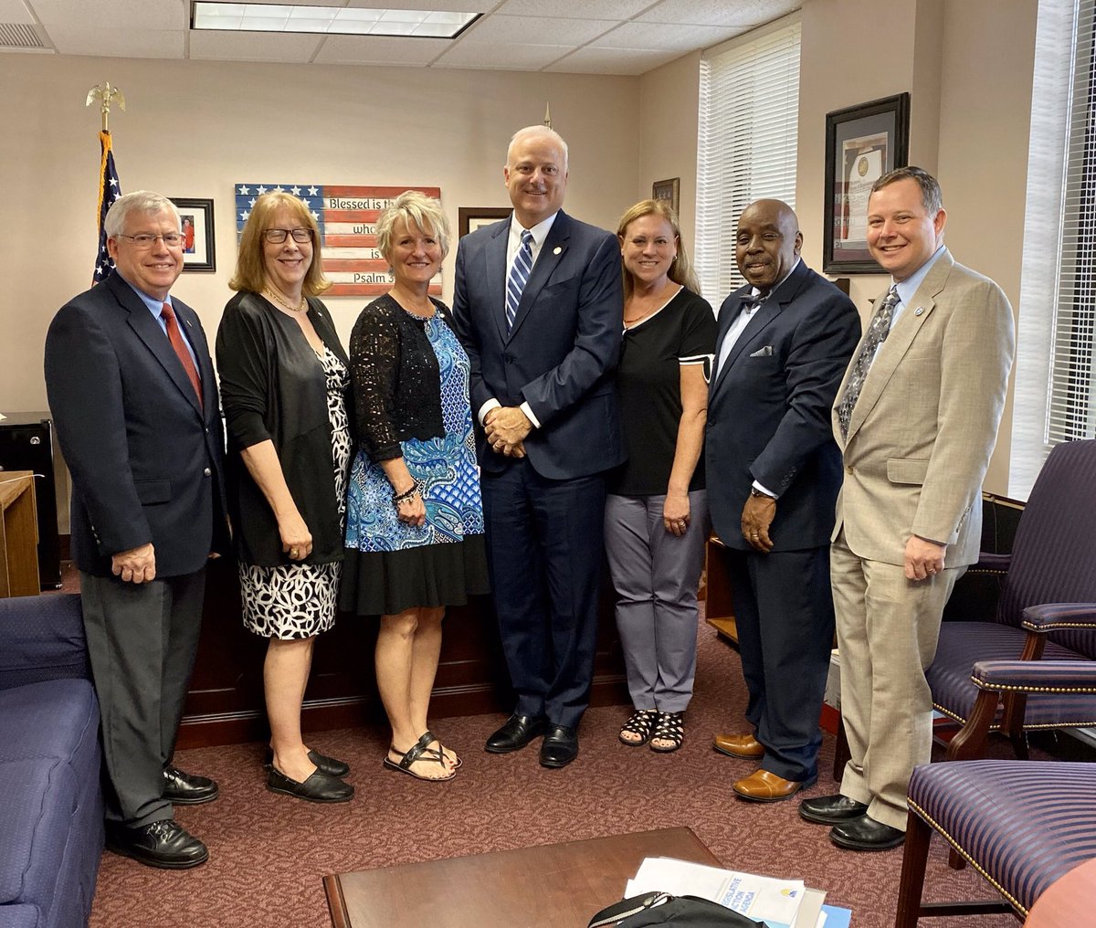 Mel Ponder tweet media