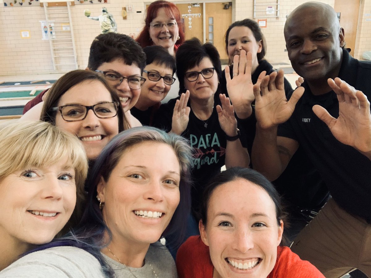 Some Villa Cresta teachers took a Self-Defense class today! Don’t mess with these ladies! <a href="/VillaCrestaElem/">VillaCrestaElem</a>