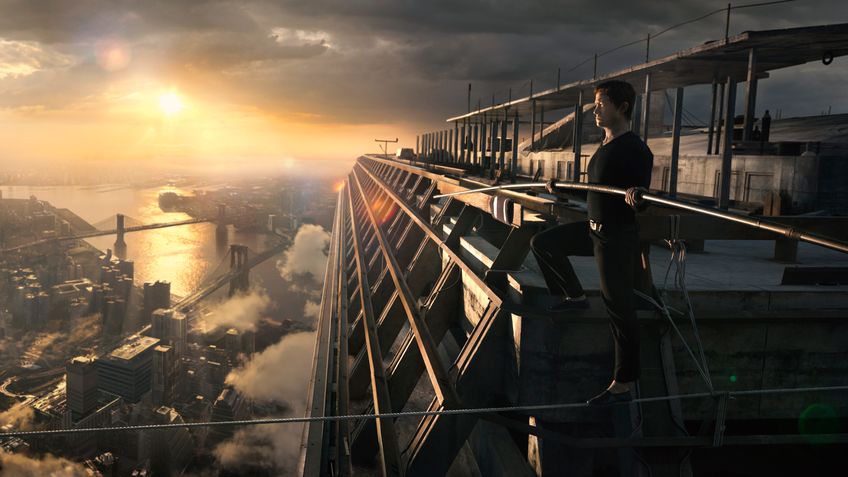 netflixable's tweet photo. THE WALK #JosephGordonLevitt #BenKingsley #CharlotteLeBon on Netflix in 15 countries-This is the true story of Philippe Petit, who made a death-defying, unsanctioned high-wire walk atop and between the Twin Towers in 1974. His.. #netflix #TheWalk https://t.co/XDle25uAWd https://t.co/XVJnqQscJ9