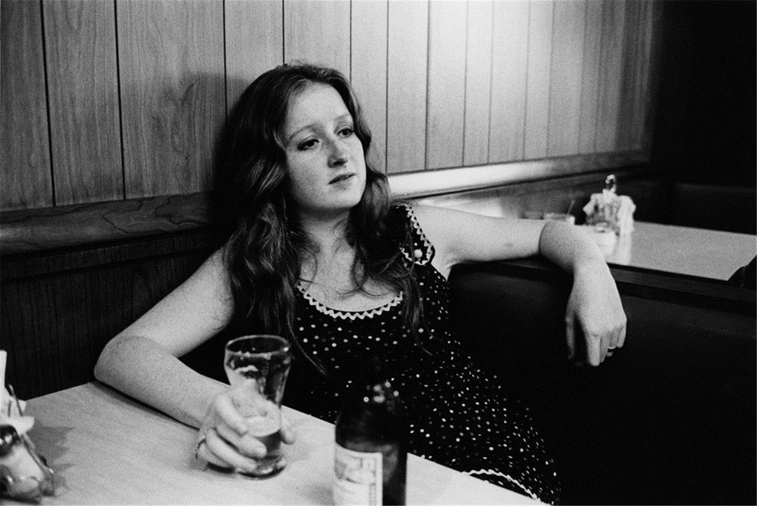 Happy Birthday to Bonnie Raitt who turns 70 today!  Photo by David Gahr back in the day. 70 