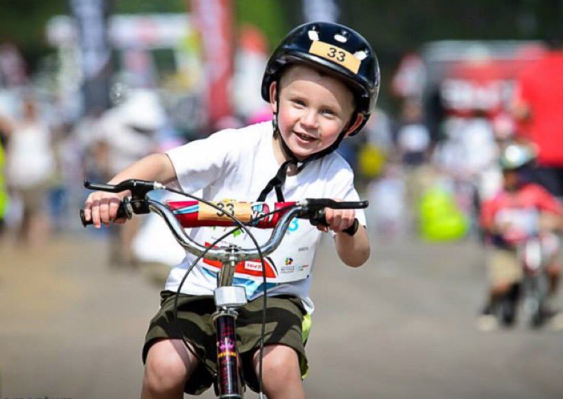 Steyn_City's tweet photo. On your marks, get ready, go ... for the #RideJoburgKids ... we are ready to host you and show you our magnificent parklands where there is plenty to do outdoors - kids playnodes, skatepark, outdoor gyms, Dino Park and of course our amazing cycle tracks #cyclefun See you there! https://t.co/EJUDBcQlZz