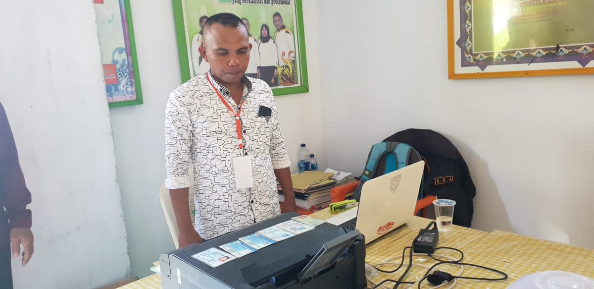 ptik_bppt's tweet image. DUKCAPIL BOALEMO SANGAT MENGHARGAI HAK PILIH DI PILKADES NYA MENGAWALI MASYARAKAT CERDAS DARI PILKADES EVOTING

ptik.bppt.go.id/berita-ptik/10…

#BPPTSolidSmartSpeed
#PTIKBPPT
#ePemilu #eVoting