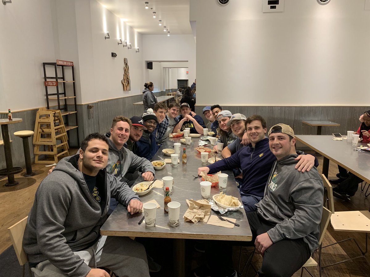 coachmelnitsky's tweet photo. Excited to experience one more battle with this crew tomorrow. Powered by @ChipotleTweets 
#TrinOL
#rollbants https://t.co/UzjWeToiVb