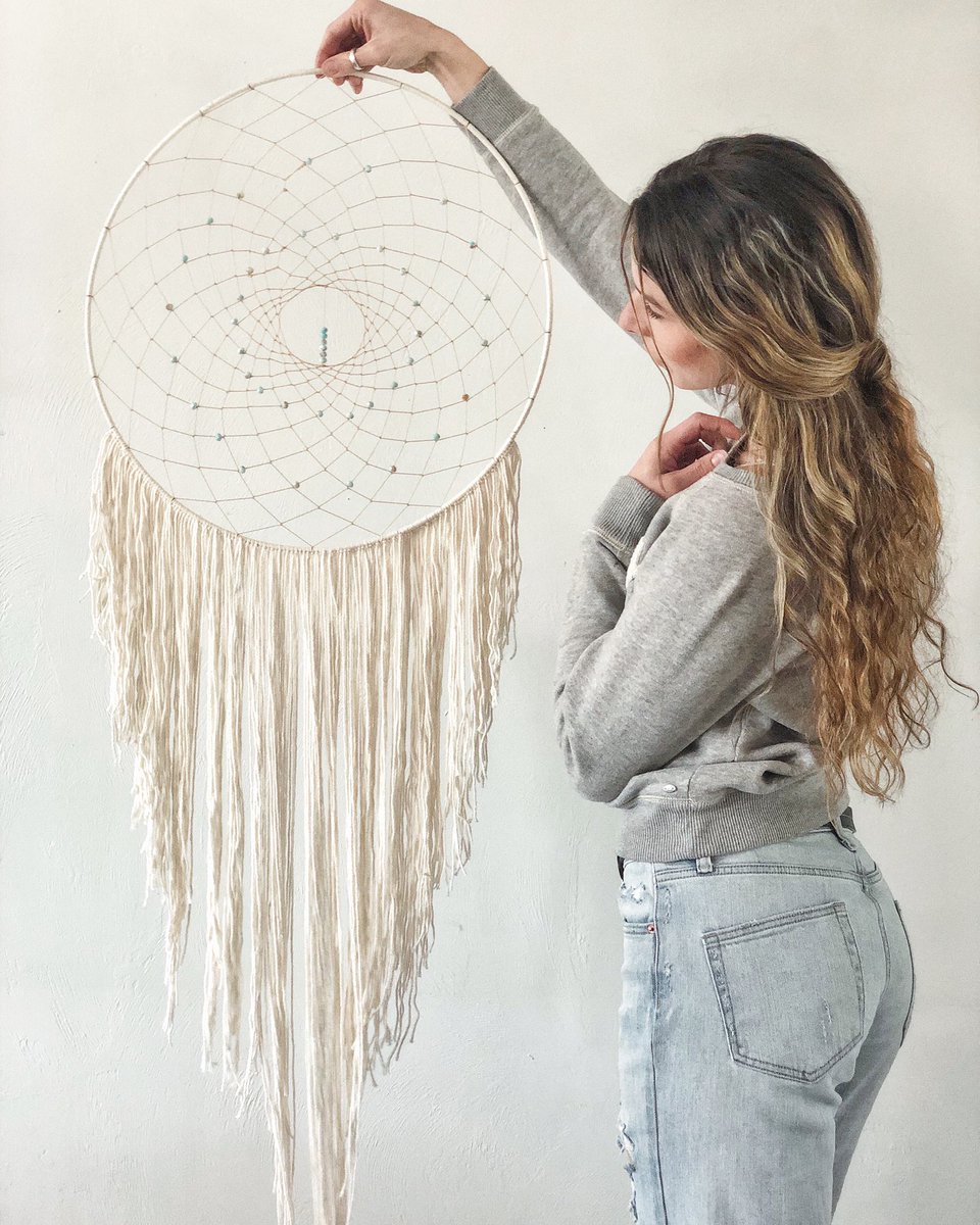 KiyahsCreations's tweet photo. Available now link in bio. 🌿 #dream #dreamcatcher #kiyahscreations #gypsy #boho #bohemian #decor #art https://t.co/1YA8nCaj0F