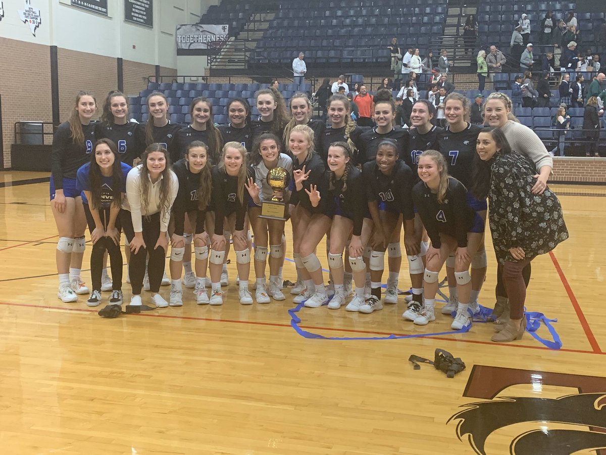 NISDAthletics's tweet photo. Another playoff W for the Bobcats! Great job @BNHSVBall https://t.co/BiNbmVoyKl