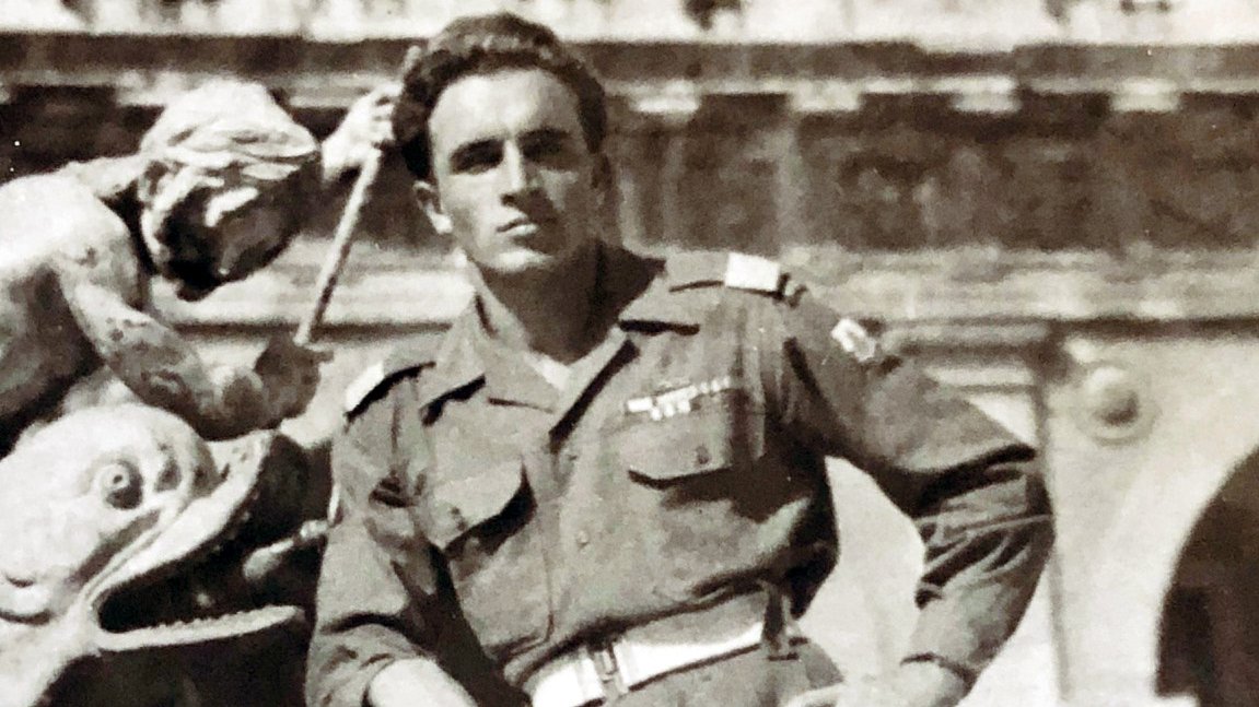 We're so honoured to have a pair of WWII veterans – 101-year-old Norman Anger &amp; 95-year-old Walter Szwender – performing tonight's ceremonial puck-drop in honour of #RemembranceDay coming up on Monday. Thank you for your service, Norman &amp; Walter!