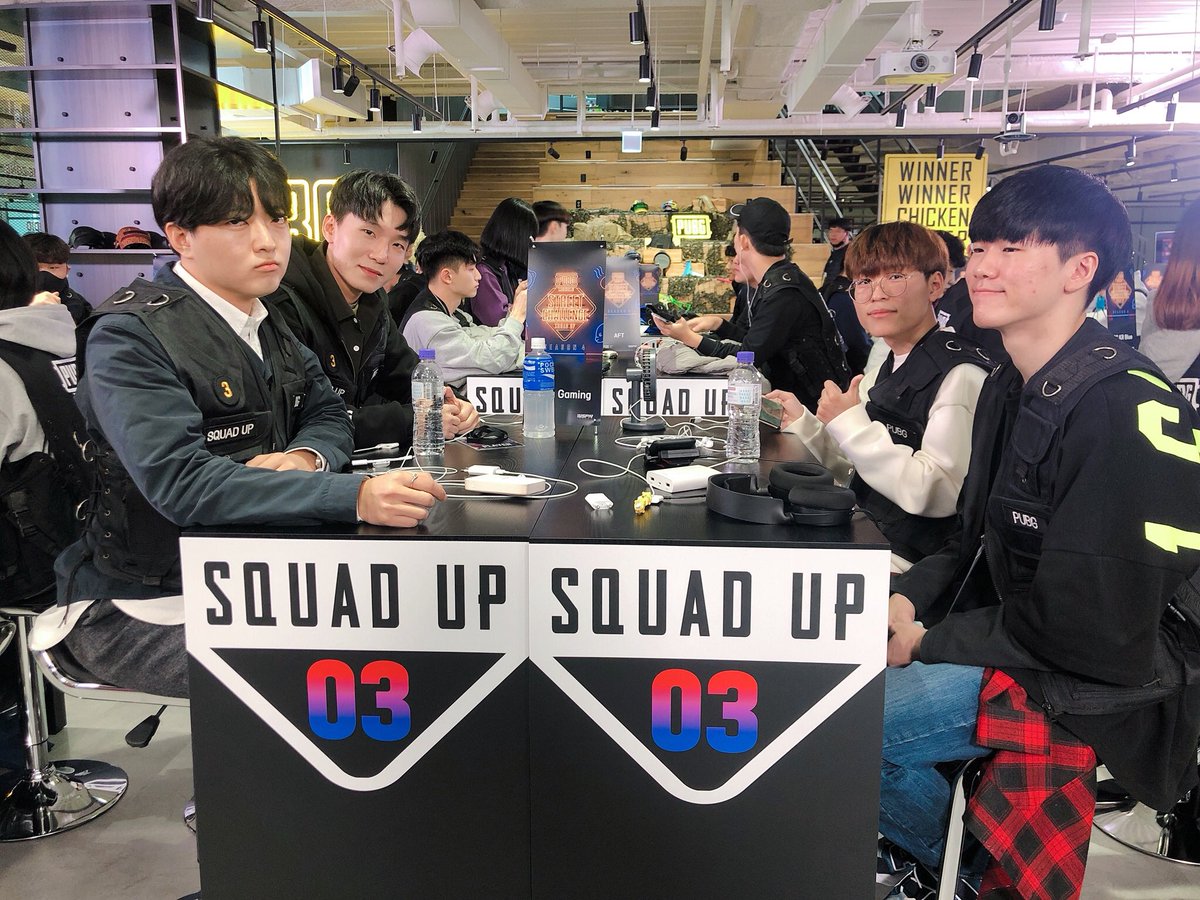 TheMetaGaming's tweet image. 안녕하세요. #Metagaming 입니다.

#메타게이밍 모바일 PUBG 팀이 참가하는 PMSC 스쿼드업 시즌4 오프라인 32강 경기가 지금 바로 시작됩니다🔫 메타 모바일 펍지팀의 오프라인 첫 대회! 많은 관심과 시청 부탁드립니다!

❤️Youtube : youtu.be/r6HwBj4zrf8