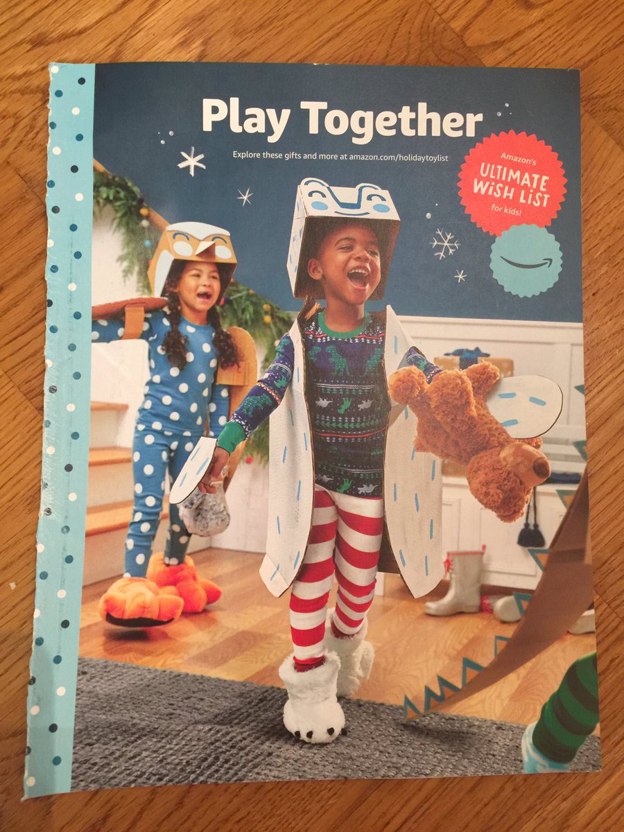 Getrobo アマゾンから印刷物のカタログが郵便で届いた 初めて クリスマス向けの子どものオモチャのカタログ かつての トイザらスみたい