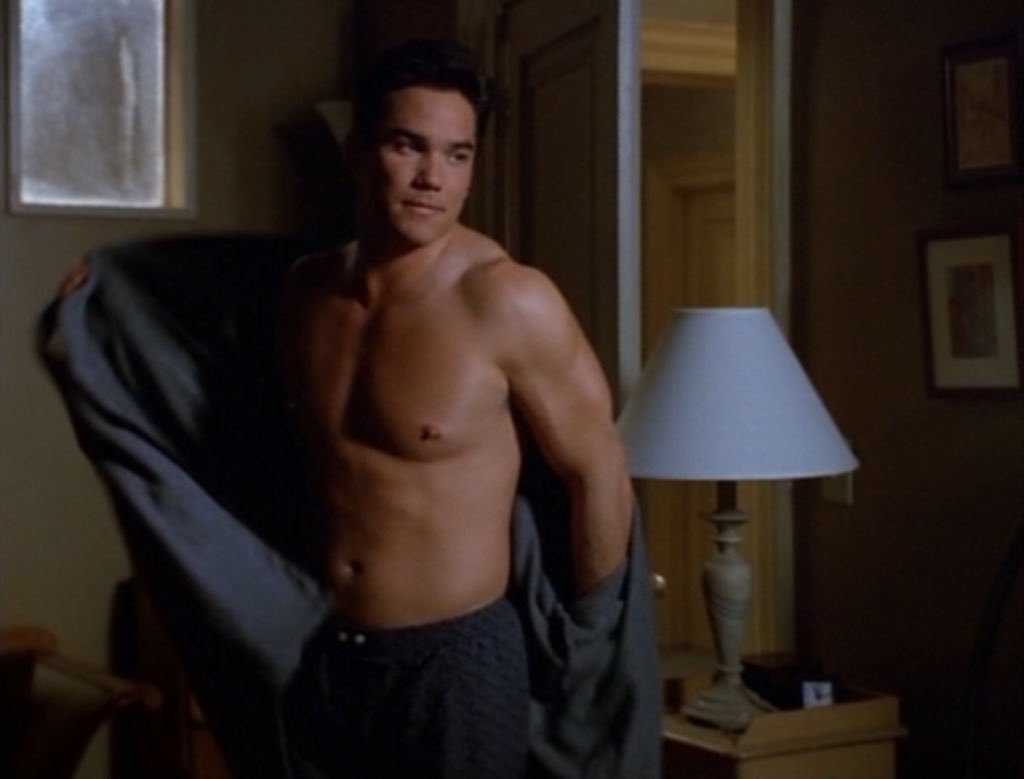 Dean Cain continues to retroactively ruin my sexual awakening.pic.twitter.c...