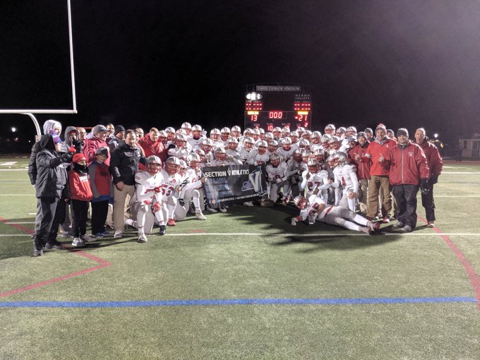 Canandaigua tops East for first Section V football title since 2007