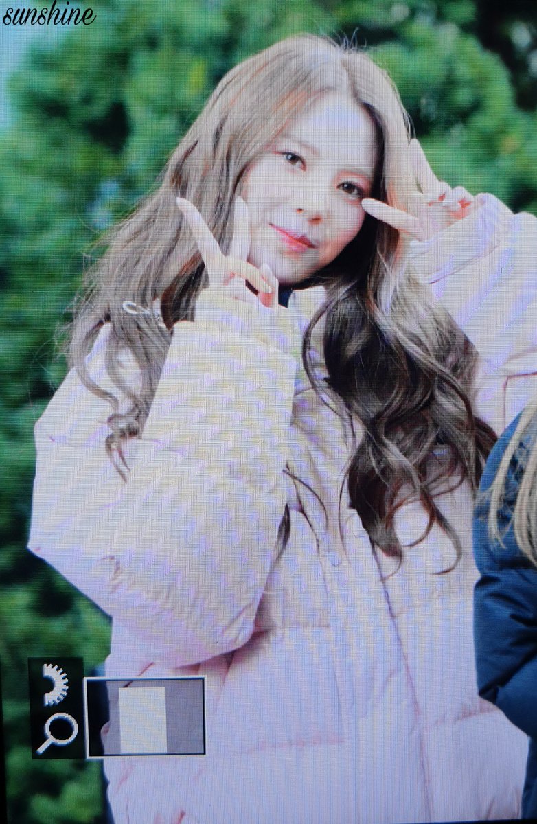 980715com's tweet photo. 191109 음악중심 팬미팅 2
#아리아즈 #ARIAZ #시현 #강시현 #SIHYEON https://t.co/x3zL8AihxO