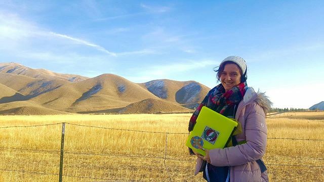 SparkmanClark's tweet image. AD: “You’re Sparkman Scripty!” Me: “I prefer Continuity Overlord Sparkman, if you don’t mind.” Being out here is fun so far 😸 #idaho #youdahoe #scriptsupervisor ift.tt/2Q4kvgD