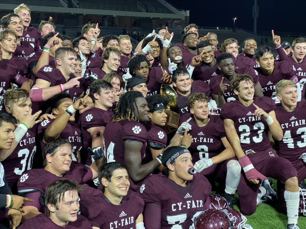 DISTRICT CHAMPS 17-6A CHAMPS. 10-0. 49 POINTS ALLOWED ON THE SEASON. PLAYOFF BOUND. #BFND