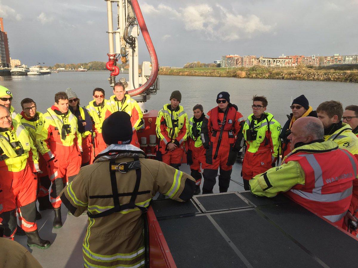 Eerste scenario is afgerond, tijd voor evaluatie <a href="/KNBRD/">Reddingsbrigade Nederland</a> <a href="/VRZHZ/">Veiligheidsregio Zuid-Holland Zuid</a> <a href="/BrandweerZHZ/">Brandweer Zuid-Holland Zuid</a> <a href="/Reddingsvloot/">NRV Nationale</a>