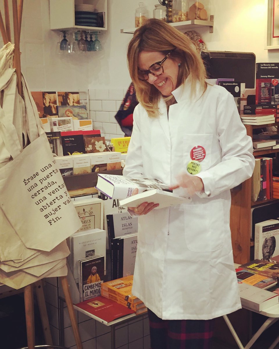 Tres Hermanas Libros tweet media