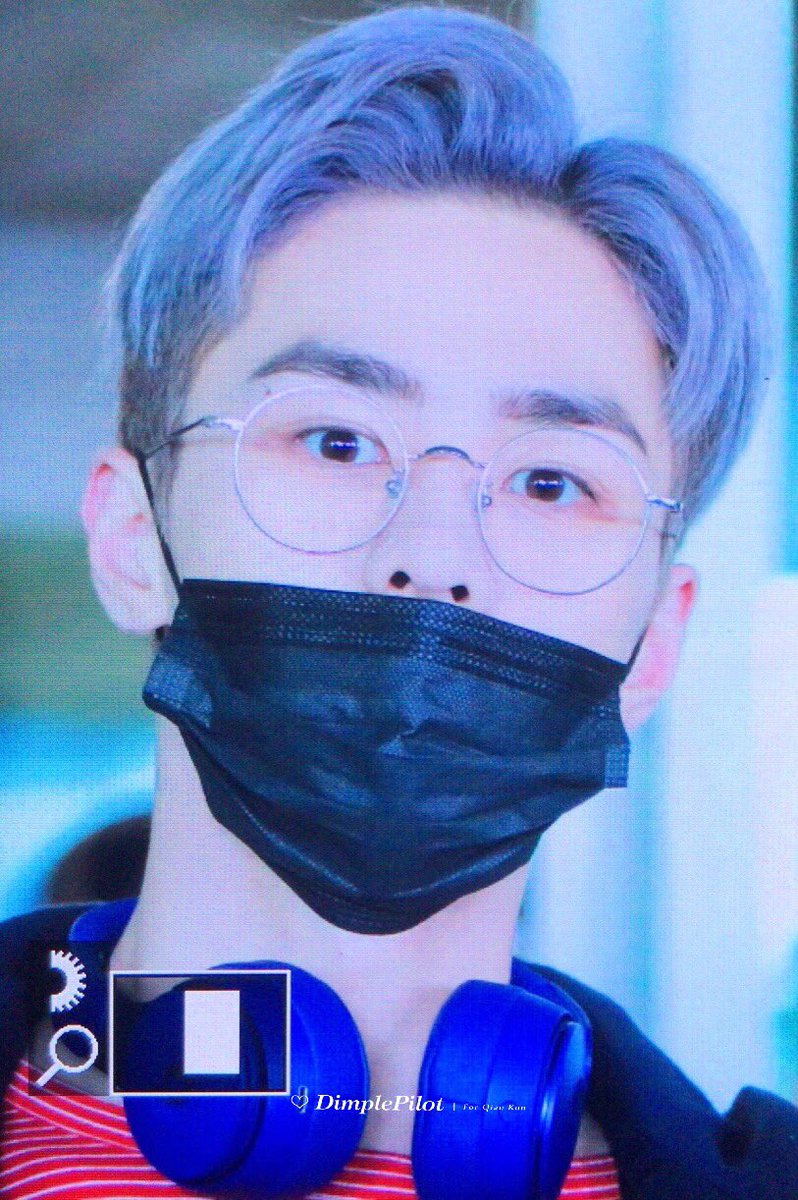 DimplePilot's tweet image. 💰191109 ICN도착
#KUN #QIANKUN #钱锟 #쿤
 #WayV