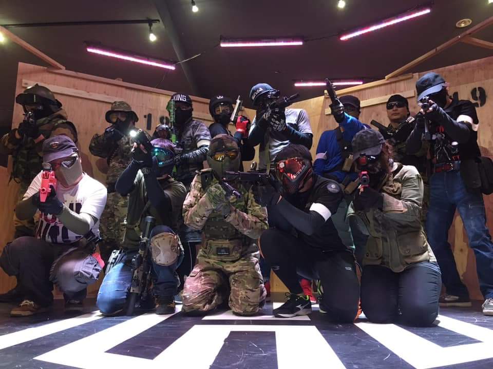 archie7774's tweet image. 本日は初のHussarに行ってきました！
久しぶりのインドアでボッコボコ撃たれましたが、楽しい１日でした😁(４枚目はFFをしてしまい謝ってるところです😭本当に申し訳ありません)
スタッフさん、参加者の皆さんありがとうございました！
#HUSSAR