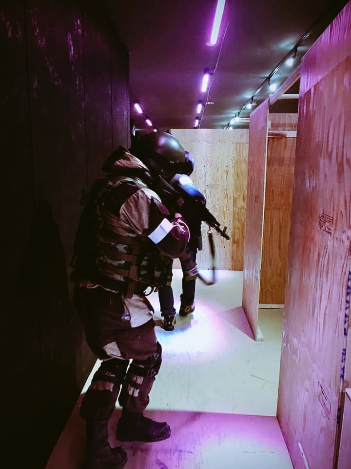 archie7774's tweet image. 本日は初のHussarに行ってきました！
久しぶりのインドアでボッコボコ撃たれましたが、楽しい１日でした😁(４枚目はFFをしてしまい謝ってるところです😭本当に申し訳ありません)
スタッフさん、参加者の皆さんありがとうございました！
#HUSSAR