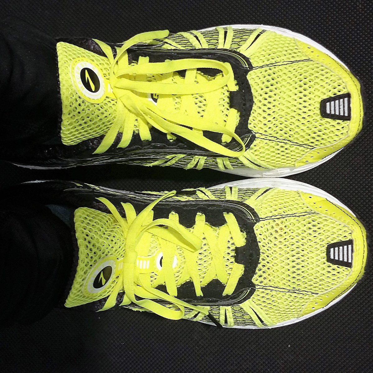 Eat, sleep, run repeat! Who or what is your running inspiration? Let us know! For us, nothing beats a run with upbeat dance music playing from <a href="/aboveandbeyond/">Above & Beyond</a> and some great London views running along Southbank followed by a post-run coffee and street food at @boroughmarket ☕🍜