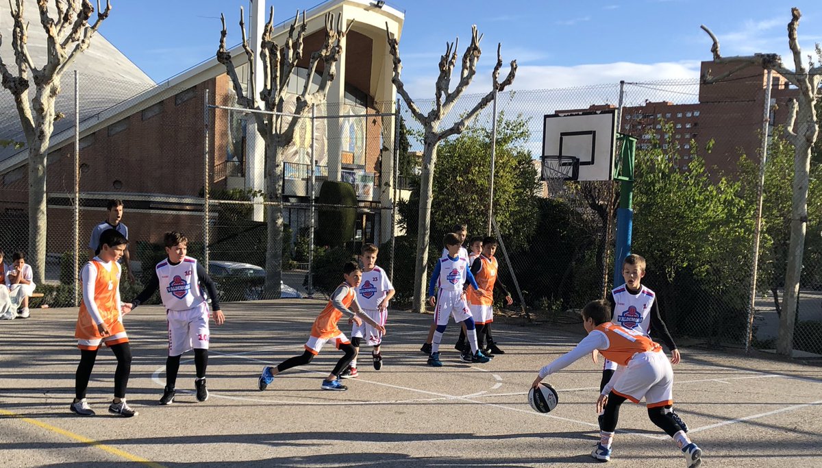 Baloncesto SMP (@basketsmp) on Twitter photo Alevin Masculino 2º año <a href="/Basketsmp/">Baloncesto SMP</a> contra Valdemoro en <a href="/SMPilarmadrid/">Sta Mª Pilar. Madrid</a> <a href="/ClubSMPilar/">Club Deportivo SMP</a> Alevin Masculino 2º año <a href="/Basketsmp/">Baloncesto SMP</a> contra Valdemoro en <a href="/SMPilarmadrid/">Sta Mª Pilar. Madrid</a> <a href="/ClubSMPilar/">Club Deportivo SMP</a>