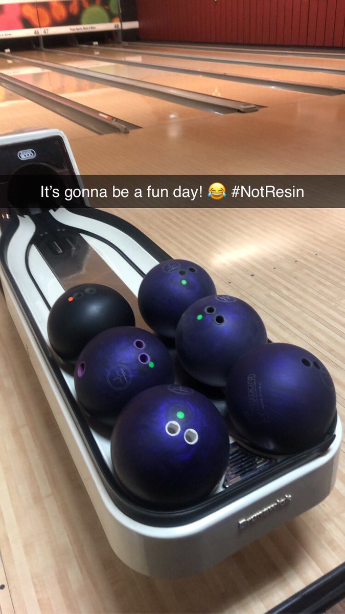 FloppyPENGuinn's tweet photo. #NotResin #HammerBowling https://t.co/ql4ELKJj1z