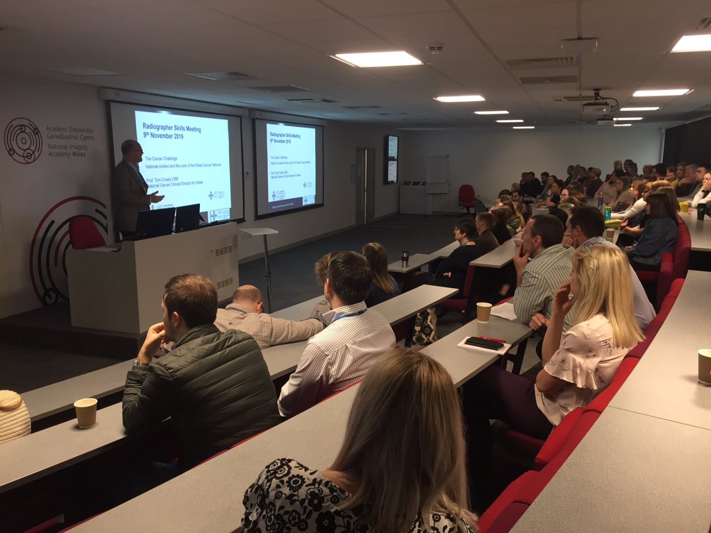 RachelEllaLong's tweet photo. @tomcrosby12 from @WalesCancerNet speaking to radiographers this morning about #SingleCancerPathway #RadiographyinWales https://t.co/LnvKozrvsE