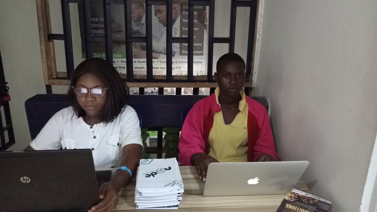 Registration stand for NodeJsAKS