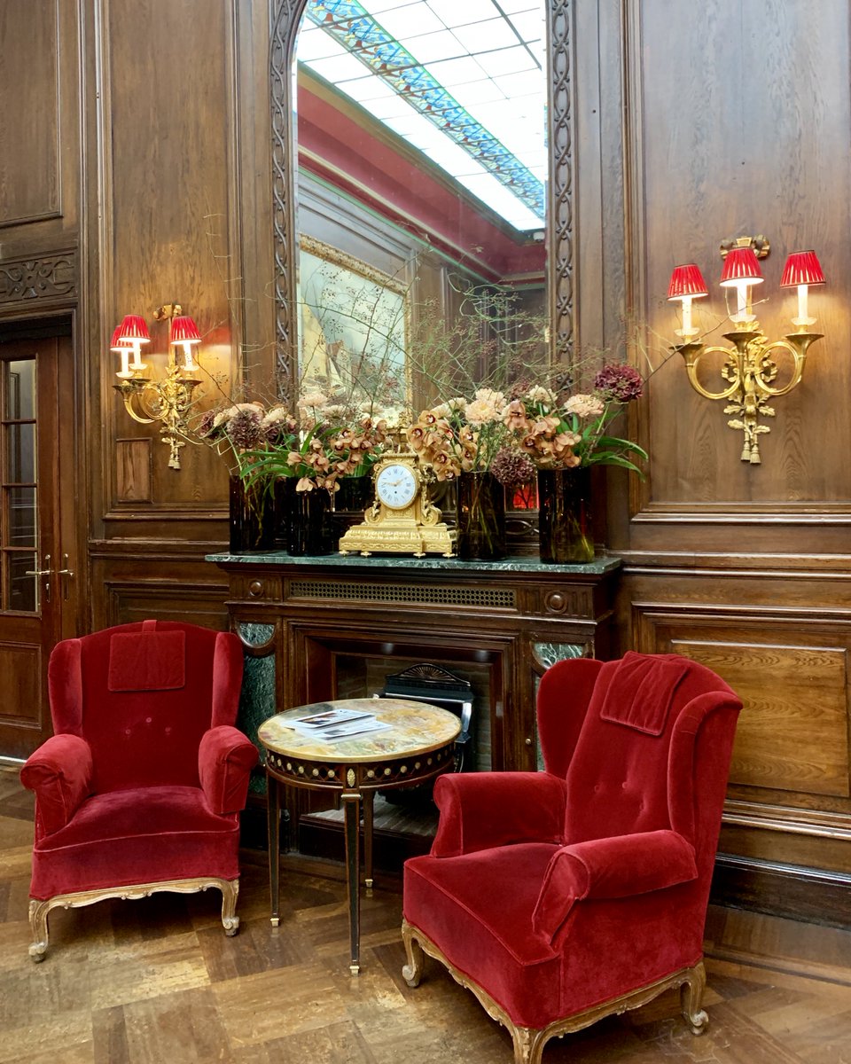 Our iconic lobby at Hotel Sacher Wien is the ultimate place to spend an afternoon in style. #sacherhotels #hotelsacher #lobby #vienna #interiorgoals #vacationinstyle #afternoontea #iconicplaces #sacher #lhw #lhwtraveler