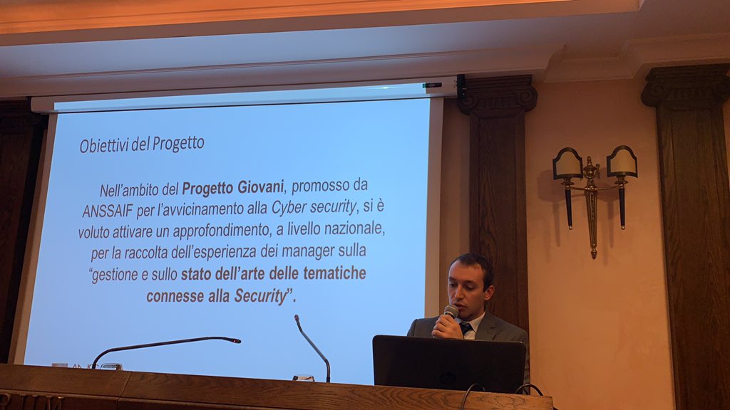anssaif_ass's tweet photo. I giovani raccontano la loro esperienza in #anssaif #congresso https://t.co/Ri0gVMIepv