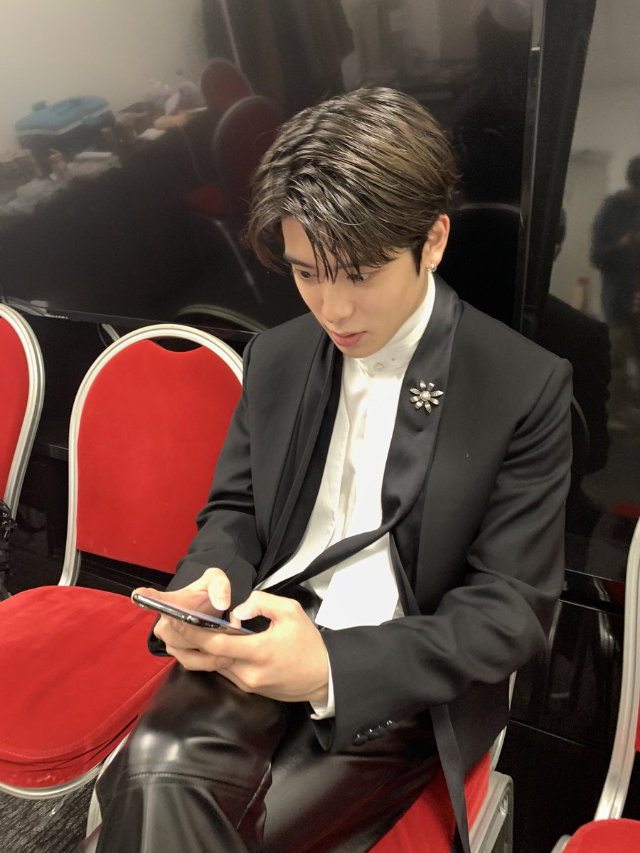 NCT 127 tweet media