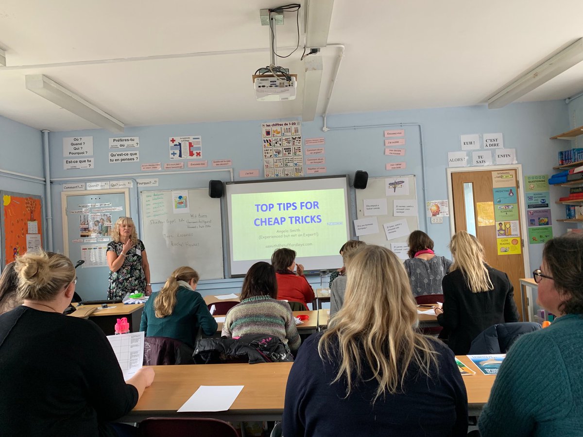 CristaHazell's tweet image. Kick off after a little break with Angela Smith lovely ideas here #cheaptricks for primary languages. #brilliant