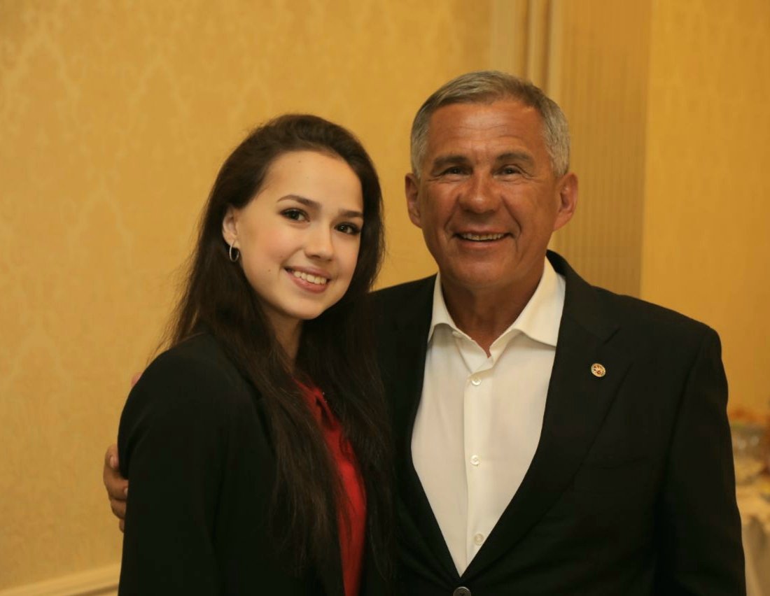 С Алиной Загитовой на молодёжном форуме "Мост Москва - Татарстан"!