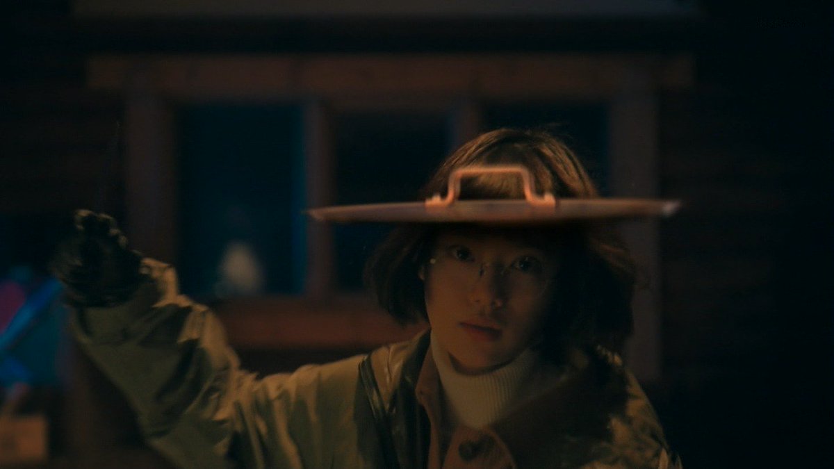 もつれら Op Twitter 世にも奇妙な物語のキャプテン鍋蓋とジオウのマンホール女で戦って欲しい