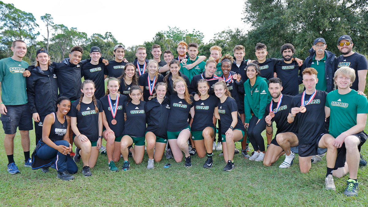 Double it up! Both teams heading to Sacramento to represent the Green and Gold at the @NCAADII National Championships! #D2WXC #D2MXC

📰(W) bit.ly/2Q4Uwpd 
📰(M) bit.ly/2Q90DsC

#GoSaintLeo #LeoTheGreat