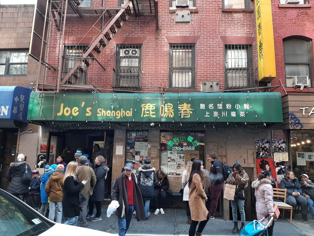 elizakuc's tweet photo. got some sick Chinese food (soup dumplings) forgot to take food pics tho. https://t.co/lHV9aTfAaA