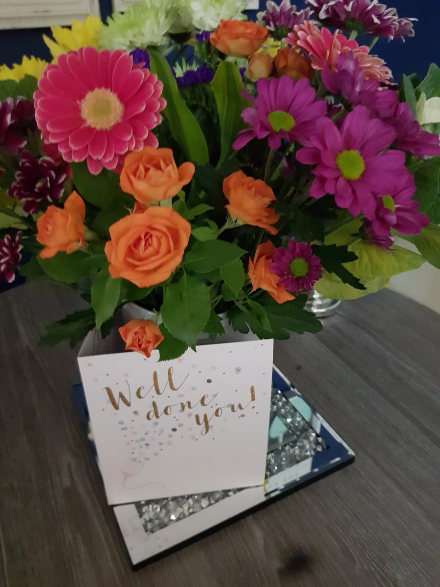 Thank you @CCHACorporate for my beautiful flowers and card to celebrate my one year anniversary of being gamble free. Around this time a year ago I was walking into my 1st llttf with crippling anxiety. It just shows what #CommunityRegeneration and #Reach can really do 😘
