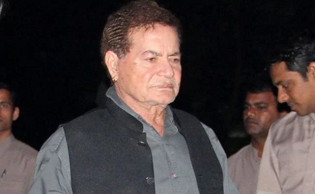 ndtv's tweet photo. "Build college at alternative 5-acre land": Salim Khan on #AyodhyaVerdict.
https://t.co/StTBcEifaz https://t.co/DByDgEeGCU