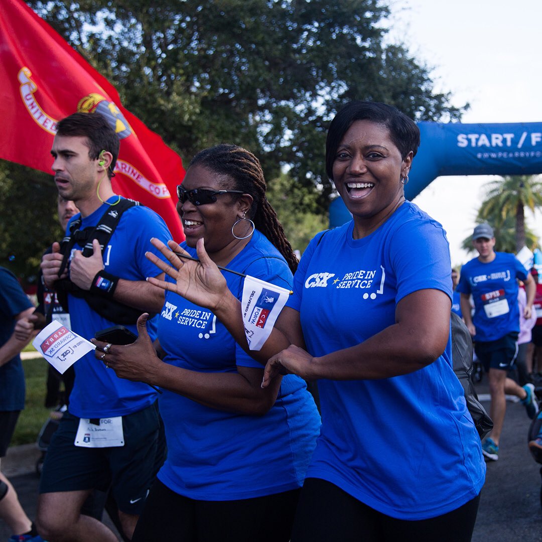 CSX's tweet photo. Go #TeamCSX! It’s great to see around 200 employees and family members participating in the @WWP Carry Forward event as part of #CSXPrideinService and our commitment to supporting military programming. https://t.co/dPrLXz8sSR
