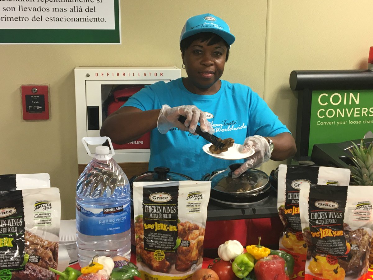 Hot105's tweet photo. We JAMMIN’!🤗 Join us NOW for all your favorite Jamaican foods @gracefoods as we sample tastings from Chef Kevin and get ready for #JamaicanJerkFestival 🇯🇲We have #GiveAways #LiveMusic and #FreeFood PLUS we’re raffling off a @publix $105 gift card @2pm!
#whqt #InYourCommunity https://t.co/v3VEfT7xzu