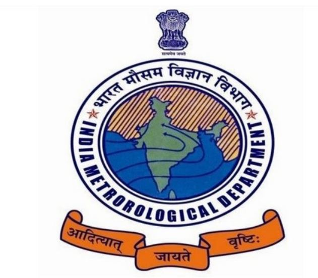 ANI's tweet photo. IMD: Very Severe Cyclonic Storm #Bulbul lay centred at 2030 hrs on 9th Nov, over NW Bay of Bengal, 40 km east-SE of Sagar Islands (WB), 85 km east-SE of Digha, 125 km south-southwest of Kolkata, 100 km south-SW of Canning Town (WB) &amp; 210 km west-southwest of Khepupara(Bangladesh) https://t.co/ZO7oneXSkb