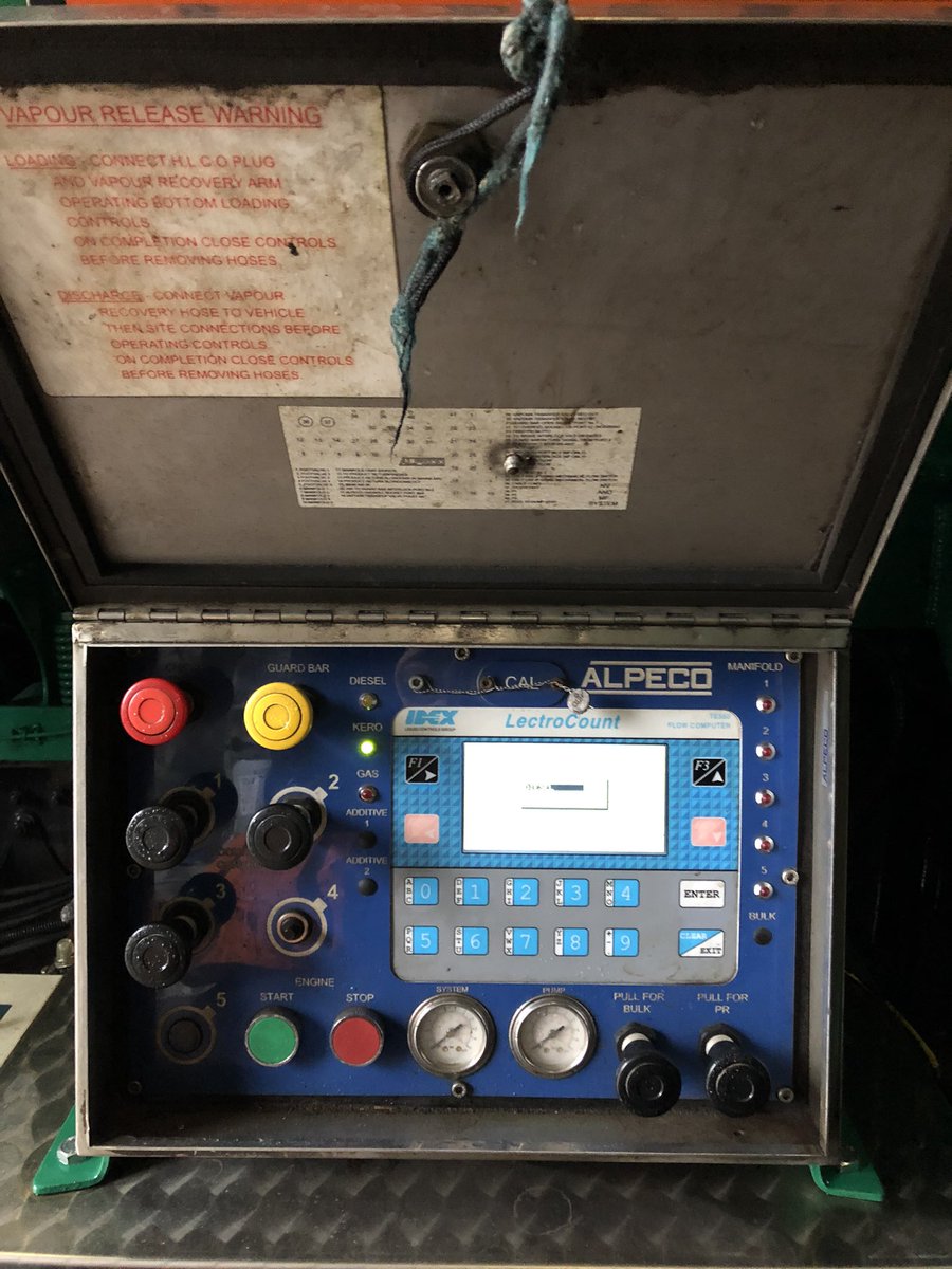 iMeterBox's tweet image. On a wet day @OILDIRECT fitted our Meter Tracking system to the new trucks in their fleet @Alpecoltd @MechTronic