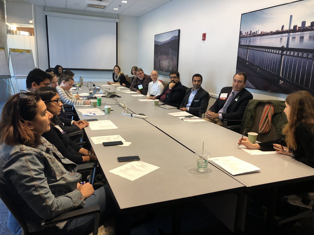 DrElisaChoi's tweet photo. Honored to have special guest Dr. @swoolhandler, health policy expert on single payer insurance, providing some comments to the @ACPMAChapter Health & Public Policy Committee #ACPMAHPPC, and also having a dialogue with @ACPinternists President Dr. @rmmclean84! #IMProud #ACPMA19 https://t.co/9EGac51q2S