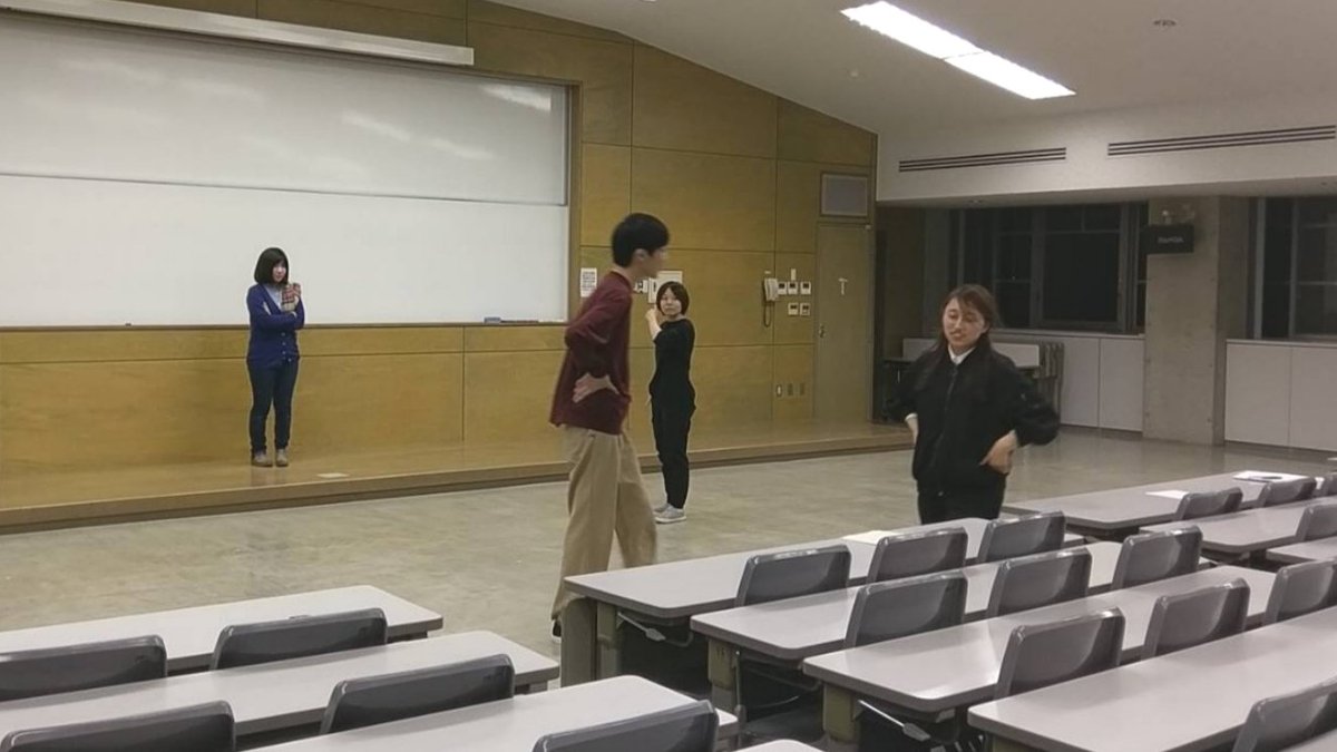 polaris1_b2017's tweet image. スタッフ見せを行いました‼️
本番を想定しての原寸舞台、衣装、客席を模しての通しは緊張感と期待が高まります😀💕
本番まで10日を切りました❗
座組一同さらに錬磨して参ります🔥

🔻ご予約はコチラ🔻
forms.gle/zJdYoWxExSKSJS…

#演劇座ポラリス
#めぐるる