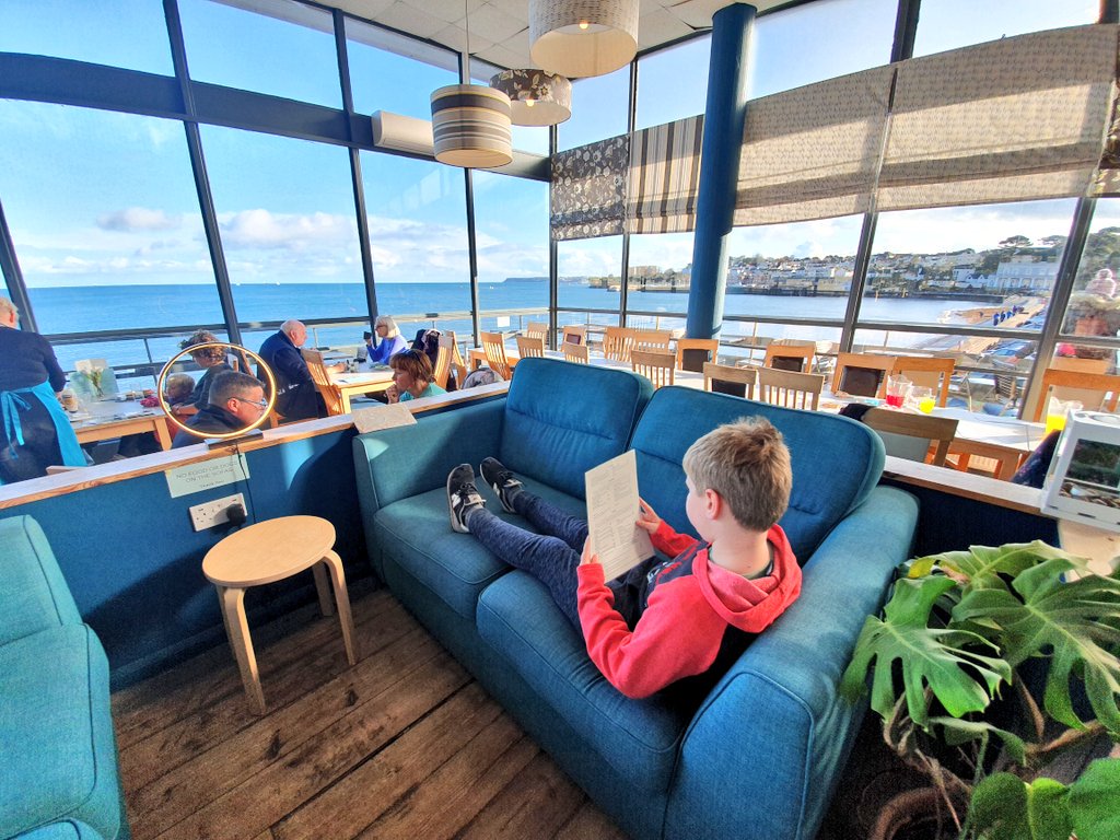 diningdevon's tweet image. Authentic Italian #Pizza with a view? Yes please! But which one?? Decisions, Decisions! What a discovery @shorelinedevon #Paignton is. #ad #invited #independent #visitsouthdevon